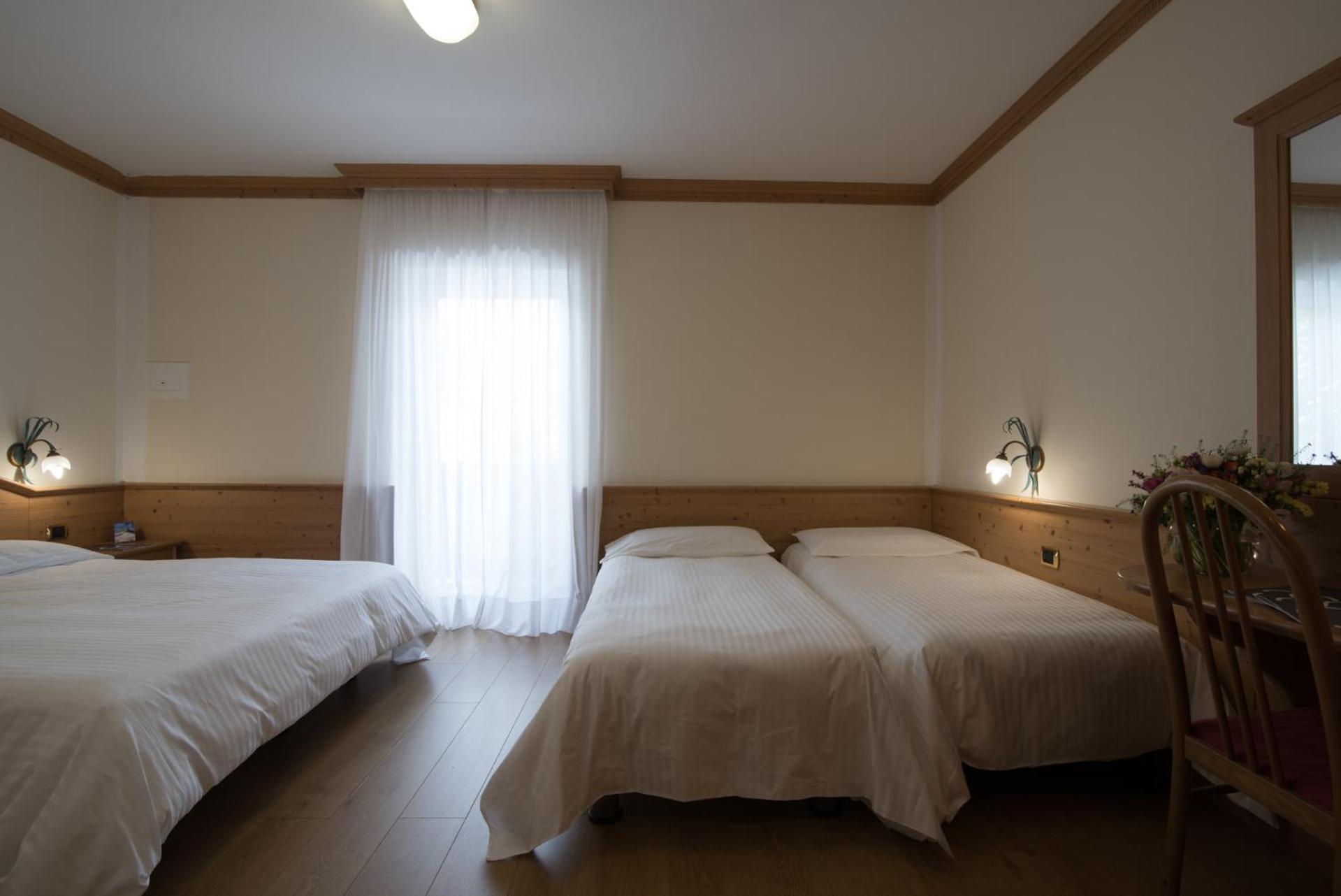 Hotel Colfosco سان مارتينو دي ديكاسْتْرْ المظهر الخارجي الصورة